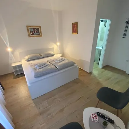 Pensjonat Prenociste Stari Grad - Old Town Tuzla