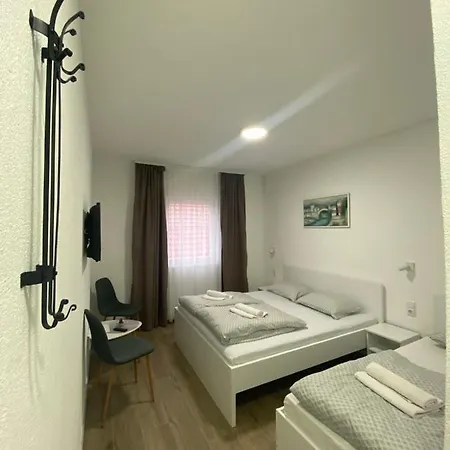 Pensjonat Prenociste Stari Grad - Old Town