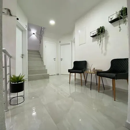 Prenociste Stari Grad - Old Town 3* Тузла