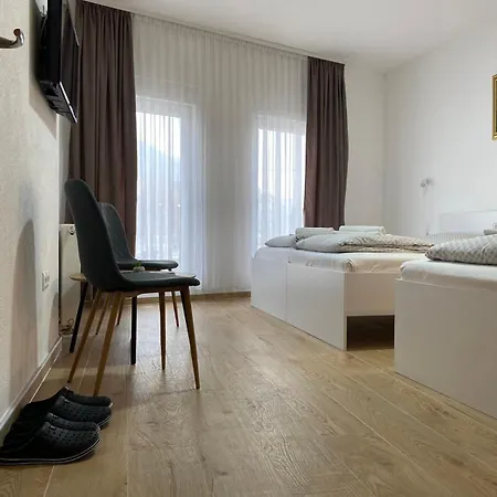 Prenociste Stari Grad - Old Town Pensjonat 3*