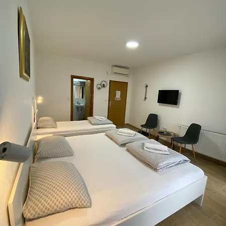 Pensjonat Prenociste Stari Grad - Old Town 3*