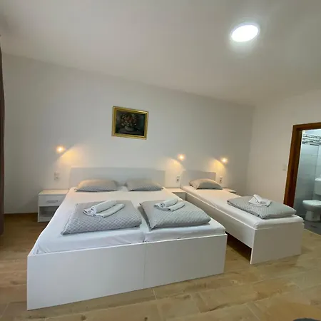 Prenociste Stari Grad - Old Town Pensjonat Tuzla