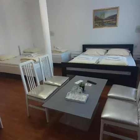 Prenociste Stari Grad - Old Town 3*