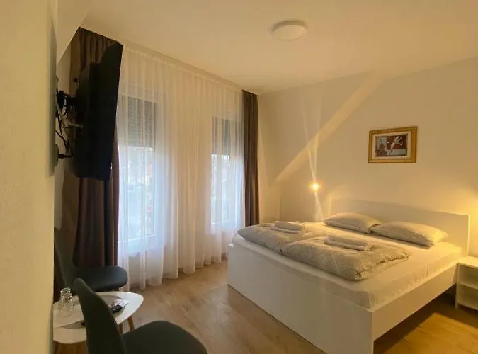 Prenociste Stari Grad - Old Town 3* Tuzla