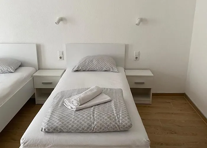 Konukevi Prenociste Stari Grad - Old Town Tuzla