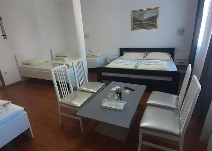 Prenociste Stari Grad - Old Town 3*