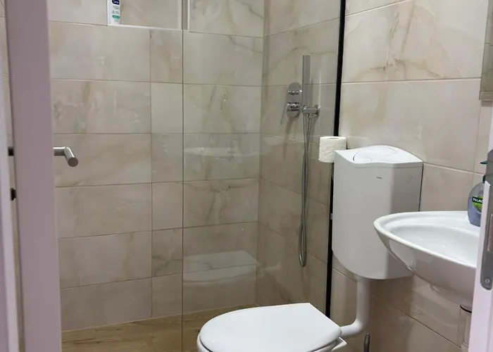 Prenociste Stari Grad - Old Town Konukevi Tuzla